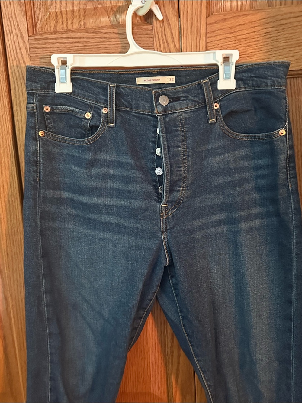 LEVI’S Wedgie Skinny Dark Wash Button-Fly Jeans | 32 - Picture 2 of 8